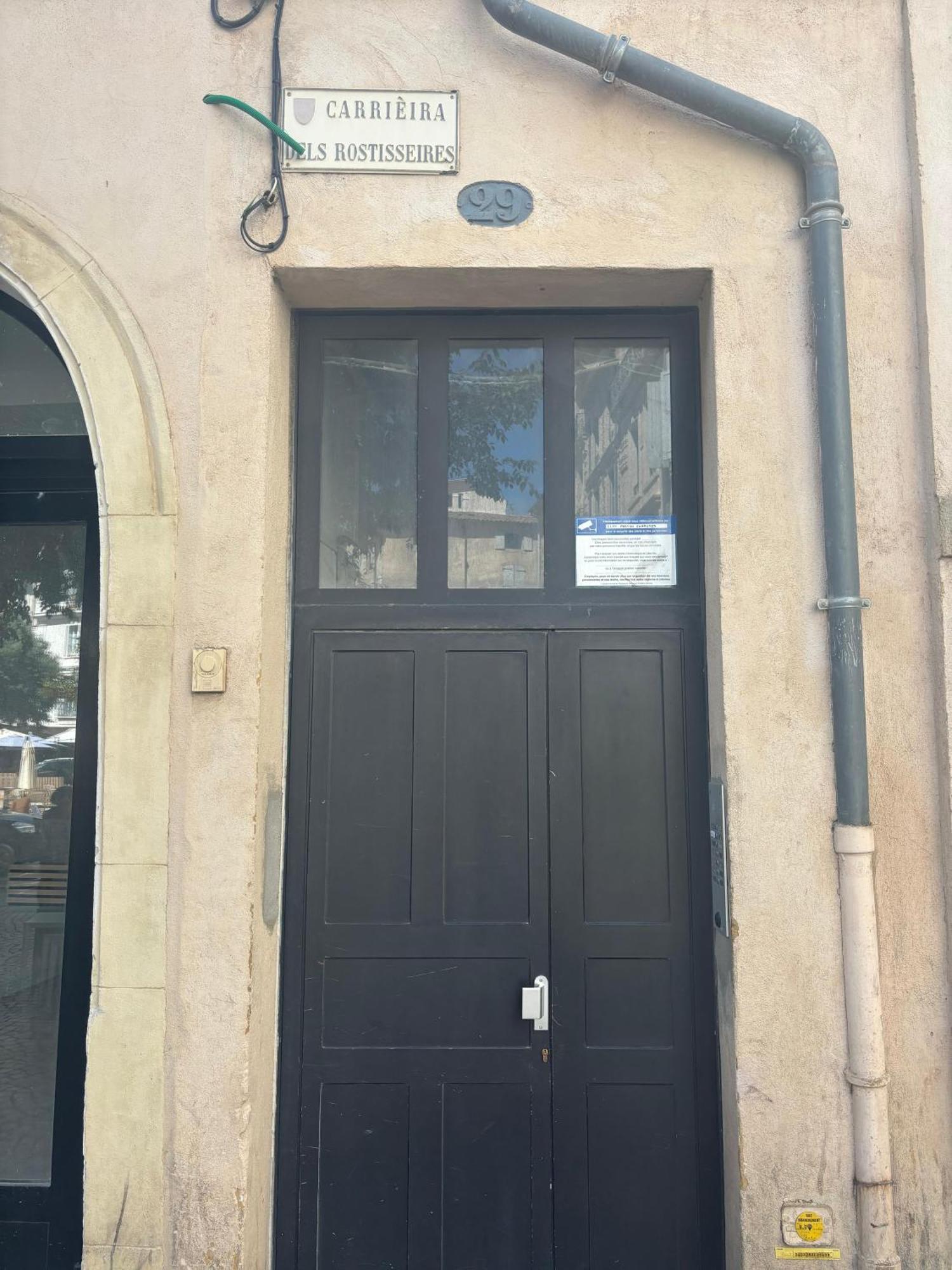 L'Appartement Des Trois Six Béziers Dış mekan fotoğraf